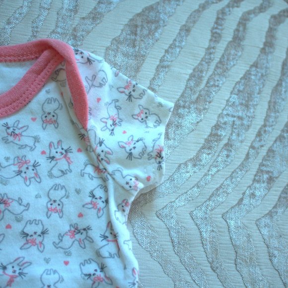 🚼 Duck Duck Goose Onesie | Glittery Bunny Onesie - Picture 5 of 6